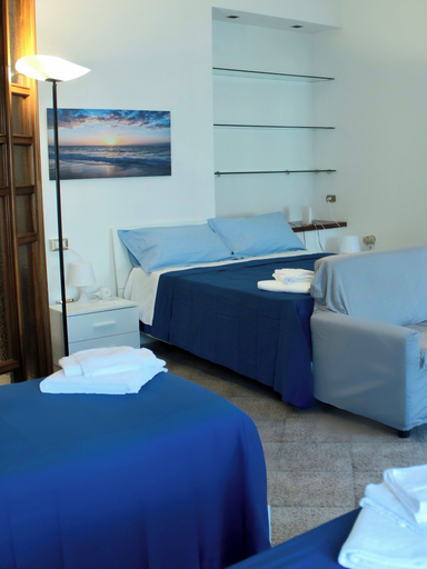Bedroom 3, Casa Marea Salerno centro, Salerno