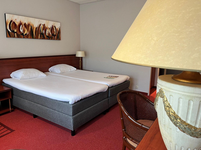 Bedroom 3, Parkhotel Tjaarda, Heerenveen