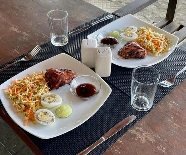 Food & Drinks 5, Reef Bungalow Hotel, Wattala