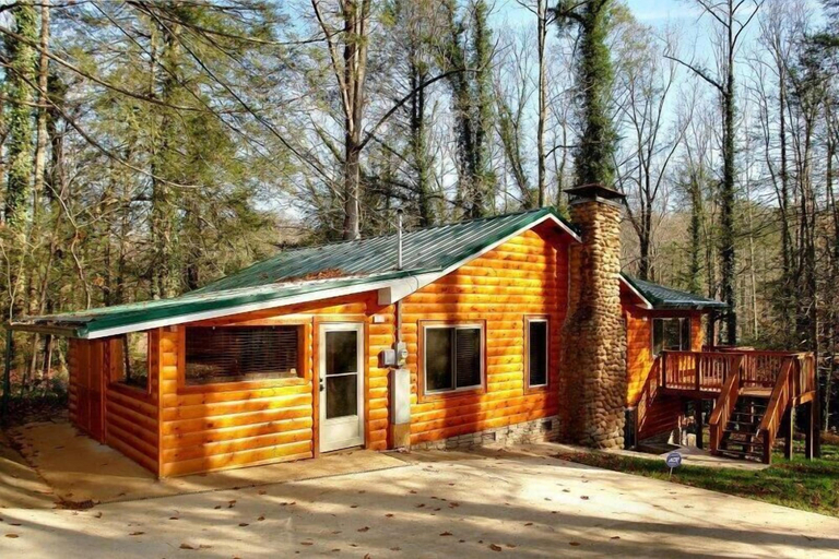 Exterior & Views 2, Laurel Manor, Sevier