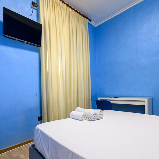 Room 2, Via Nuova Marina 121 - Appartamento 2, Napoli
