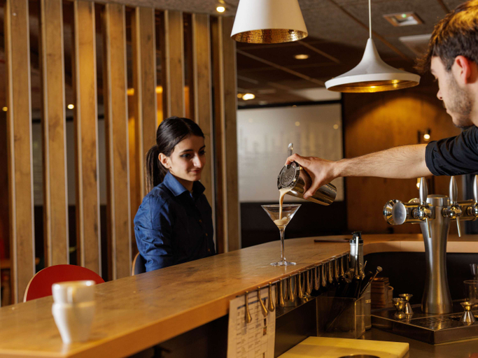 Food & Drinks 5, ibis Valence South, Drôme
