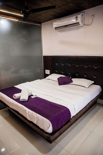Bedroom 2, Opulence Resort Nagaon Alibaug, Raigarh