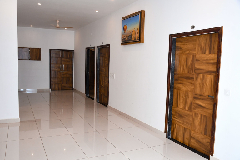 Lobby 2, Hotel Om Complex, Bharatpur