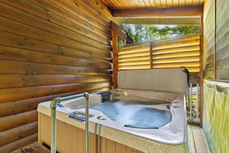 Bathroom 4, Mountain Charm, Sevier