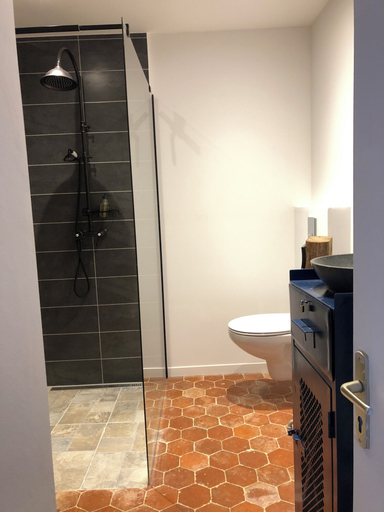 Bathroom 5, Mansio VitAE, Côte-d'Or