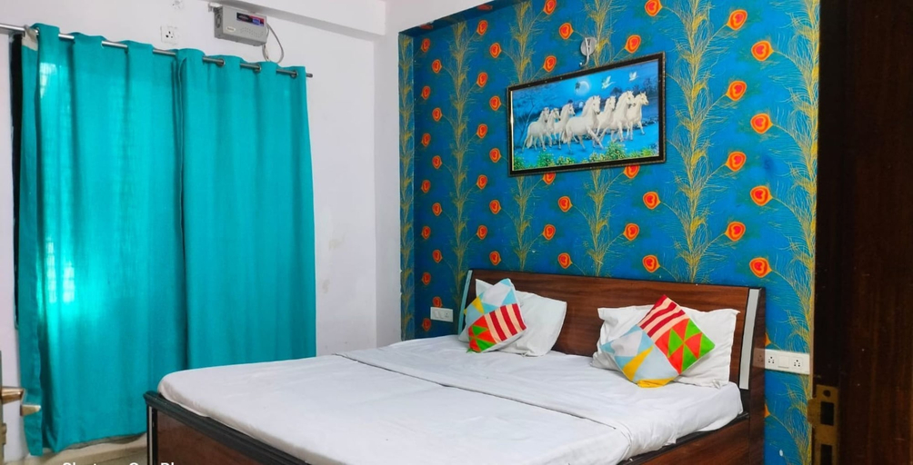 Bedroom 2, Green Orbit Hotel, Delhi