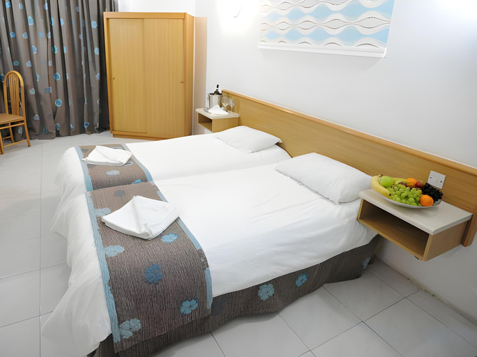 Bedroom 3, Europa Hotel Malta