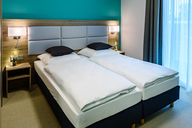 Bedroom 3, Nutzwedel Resort Farmers Lodge, Steinburg
