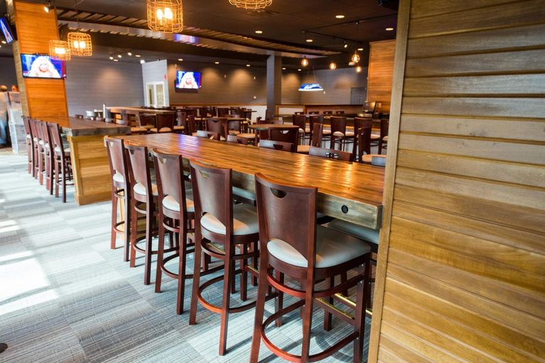 Food & Drinks, Hope Hotel and Richard C. Holbrooke Conference Center, Greene