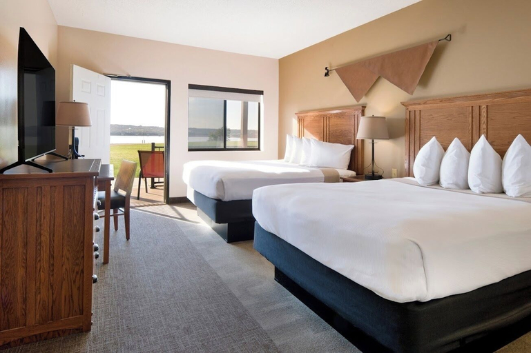 Bedroom 4, Cedar Shore Resort, Lyman