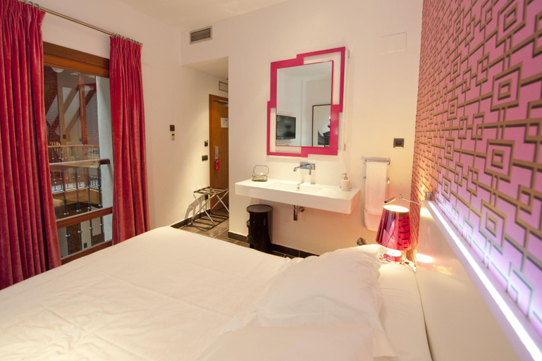 Bedroom 2, Posada del Leon de Oro Boutique Hotel, Madrid