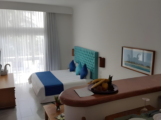 Bedroom 2, Sunset Marina Resort and Yacht Club - All Inclusive, Benito Juárez