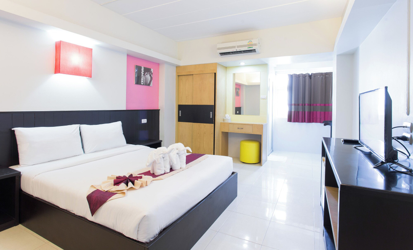 Bedroom 2, The One Hotel, Muang Surat Thani