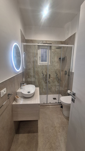 Bathroom 3, Zefiro Rooms, Agrigento