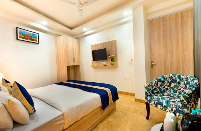 Bedroom 2, Hotel Evergreen Stay, Delhi
