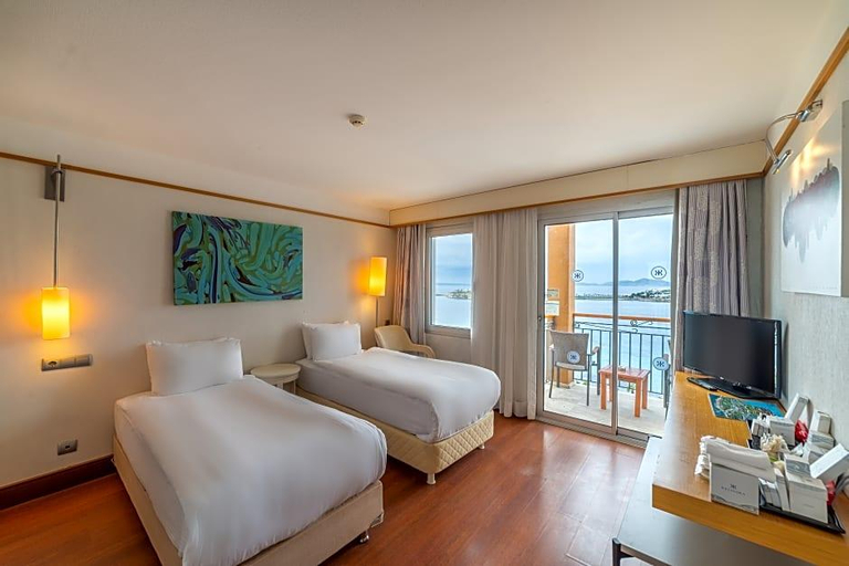 Bedroom 3, Kefaluka Resort Ultra All Inclusive, Bodrum