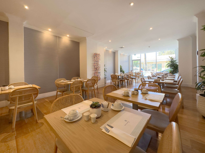 Food & Drinks 5, The Classic Hotel Nicosia - Handwritten Collection