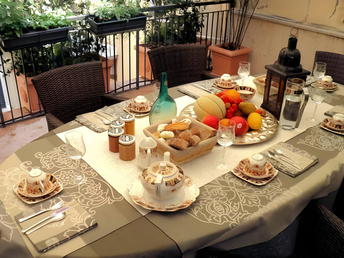 Food & Drinks 5, Residenza borsari, Verona