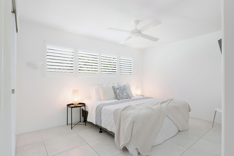 Bedroom 3, Chez Noosa Holiday Apartments, Noosa - Sunshine-Peregian