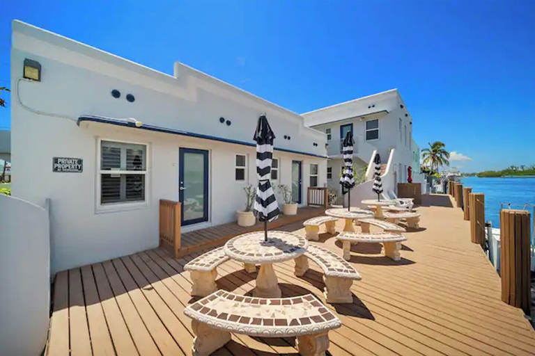 Exterior & Views 2, Waterways Komffy, Broward