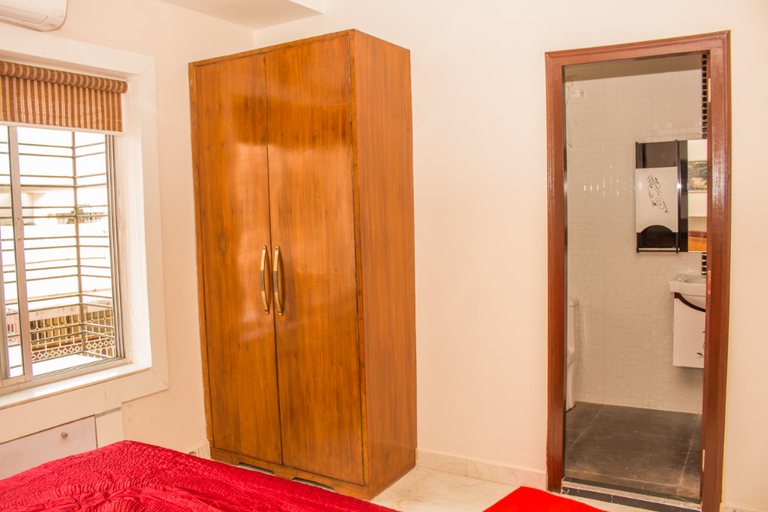 Bedroom 2, Luxury Apartment, Kolkata