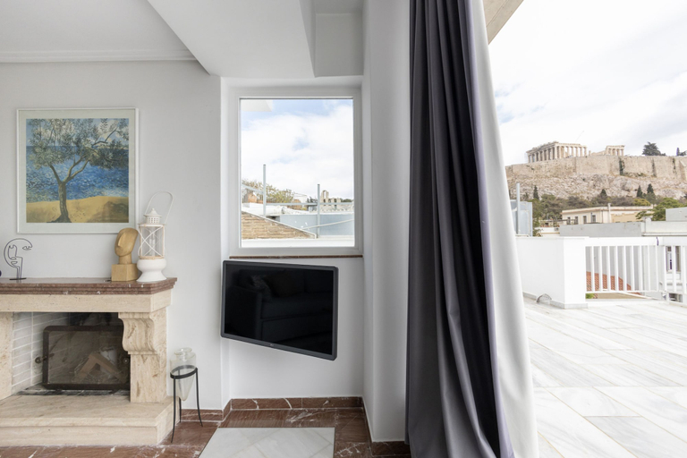 Room 5, Massive 2-combo apt Unbeatable Acropolis Views 9pax, Attica
