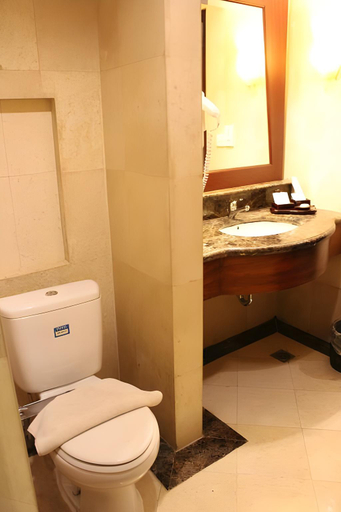 Bathroom 9