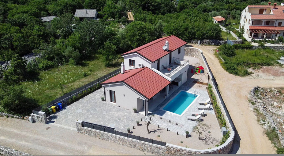 Others 4, Holiday House Jewel With Private Pool, Krk