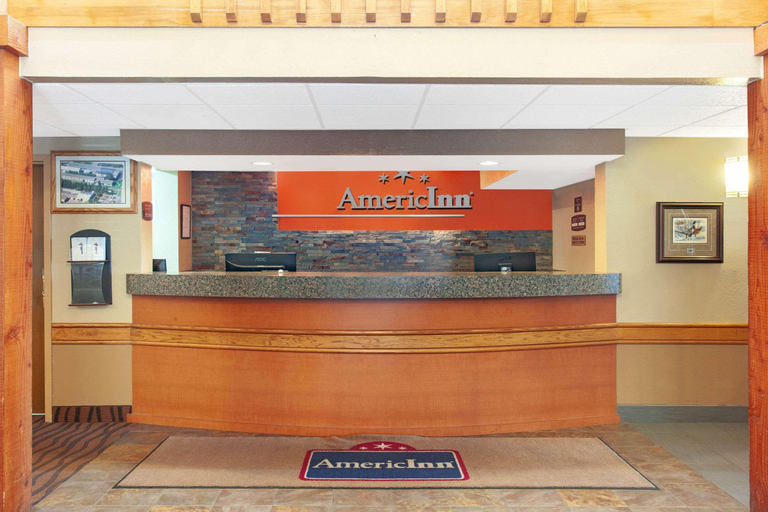 Public Area 2, AmericInn by Wyndham Ham Lake, Anoka