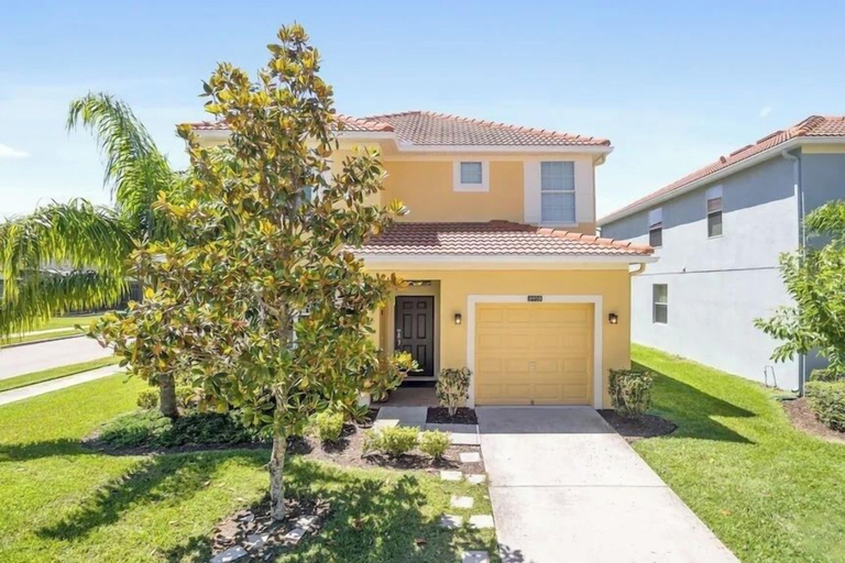 Exterior & Views 2, Luxury 6BR Home w/ Theater + Pool Near Disney, Osceola