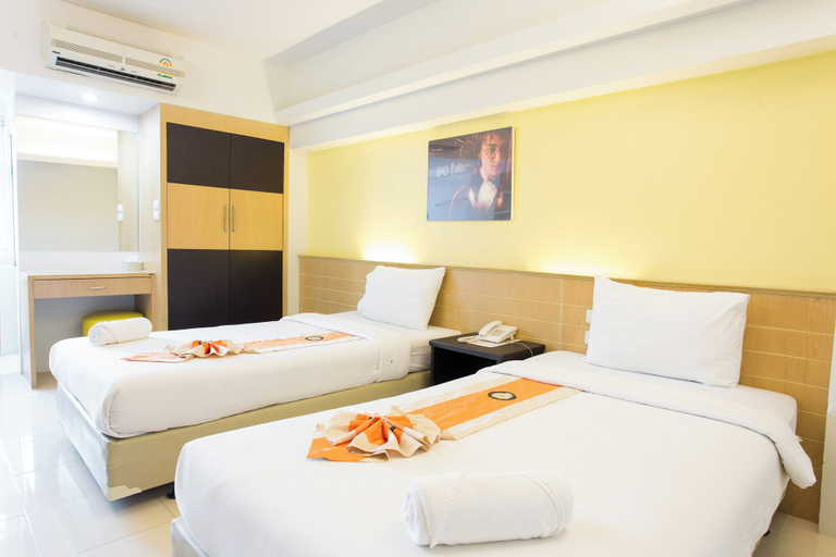 Bedroom 2, The One Hotel, Muang Surat Thani