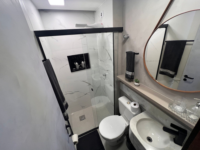 Bathroom 2, Cozy Studio in Asa Norte Etn0211, Brasília