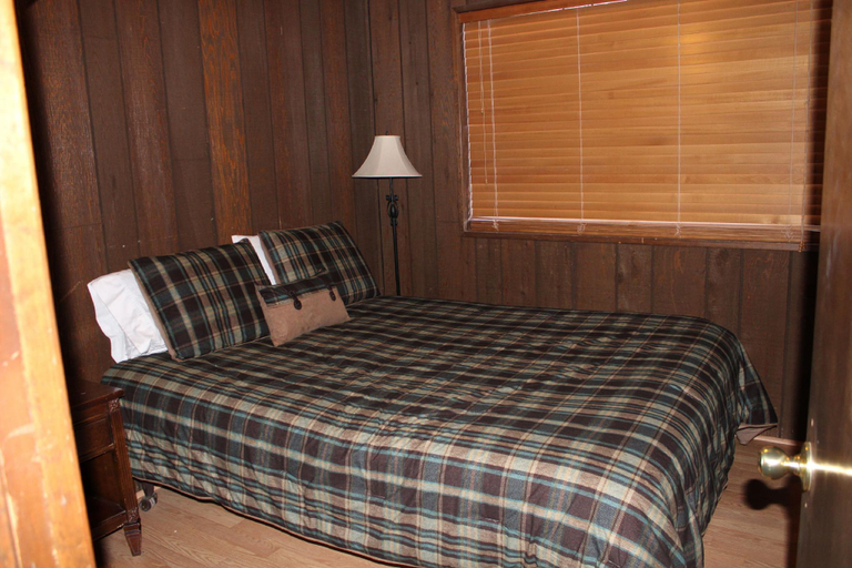 Bedroom 4, Edelweiss Resort and Restaurant, Apache