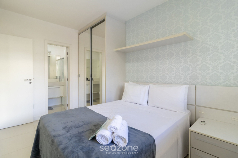 Bedroom, Apart w/ Barbecue in Condominium With Pool Bri0102, Florianopolis