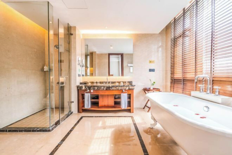 Bathroom 3, Shexiang Hongbin Hotel, Lishui