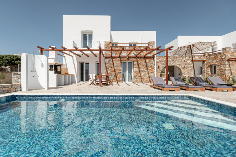 Sport & Beauty 2, Villa Margarita with Private Pool and Sea View, South Aegean