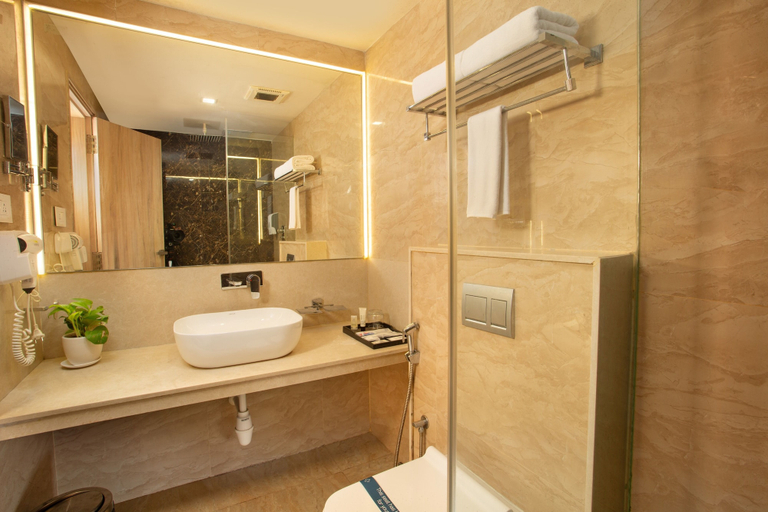 Bathroom 4, TGI SPS Grand, Coimbatore