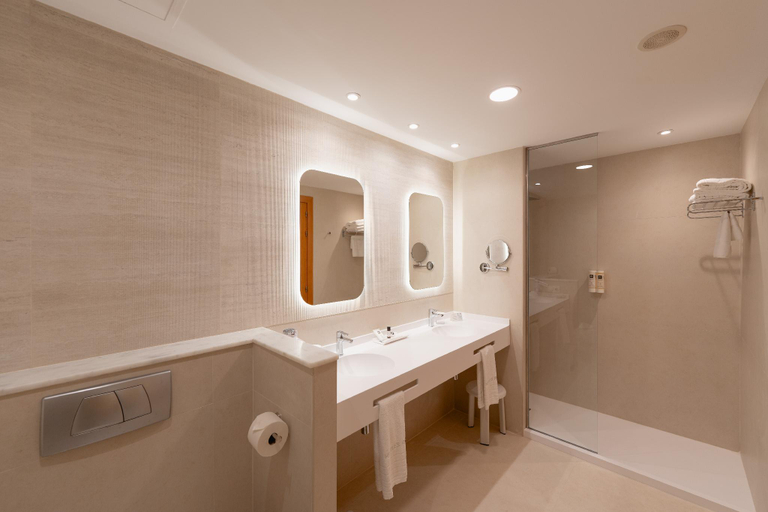 Bathroom 4, Hotel RH Ifach, Alicante