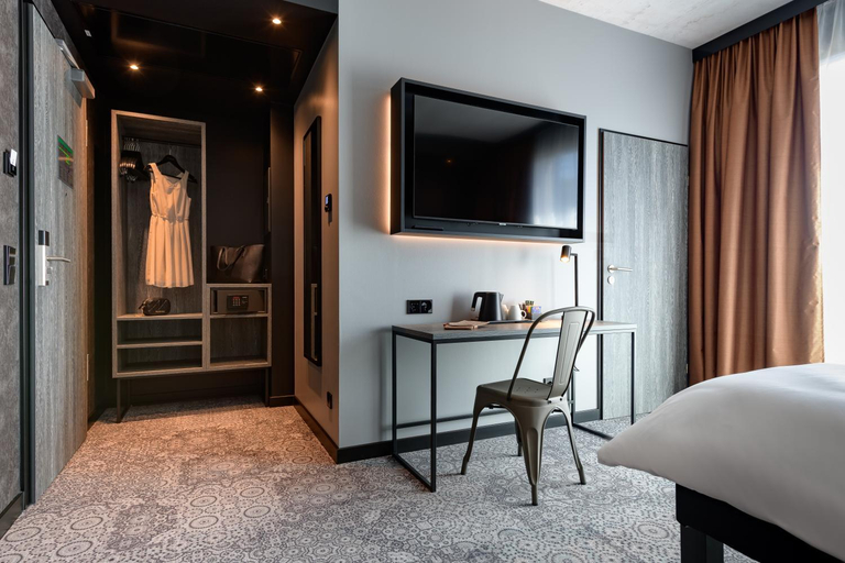 Bedroom 3, ibis Styles Friedrichshafen, Bodenseekreis