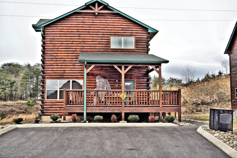Exterior & Views, Sasquatch Inn, Sevier