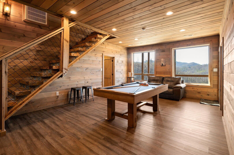 Game room 4, The Phoenix, Sevier