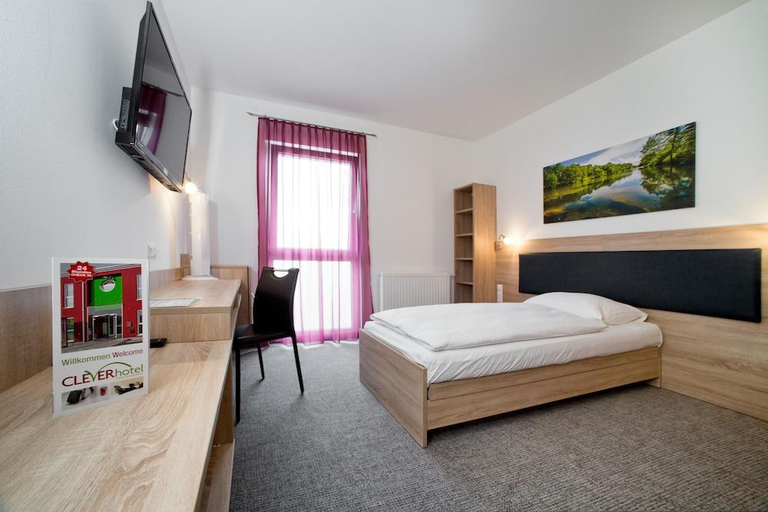 Bedroom 3, Cleverhotel, Sankt Pölten Land