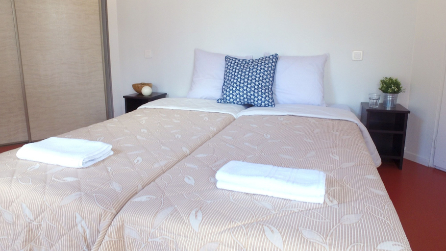 Bedroom 4, VVF Gers Gascogne, Mauvezin, Gers