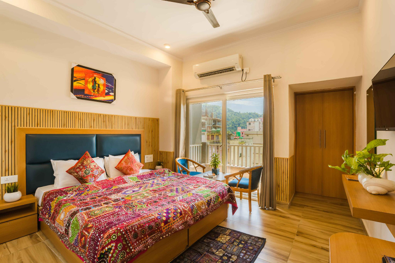 Bedroom 3, Tripli Hotels Ayushman Retreat, Garhwal