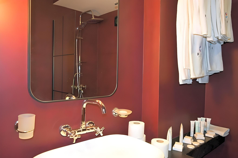 Bathroom 4, Rila Hotel Sofia, Stolichna