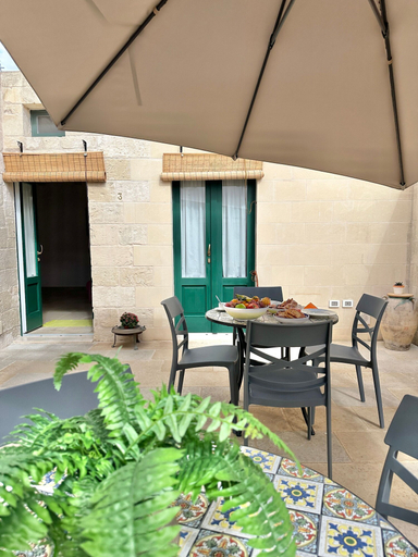 Room 5, Corte Ludovica-appartamento 3, Lecce