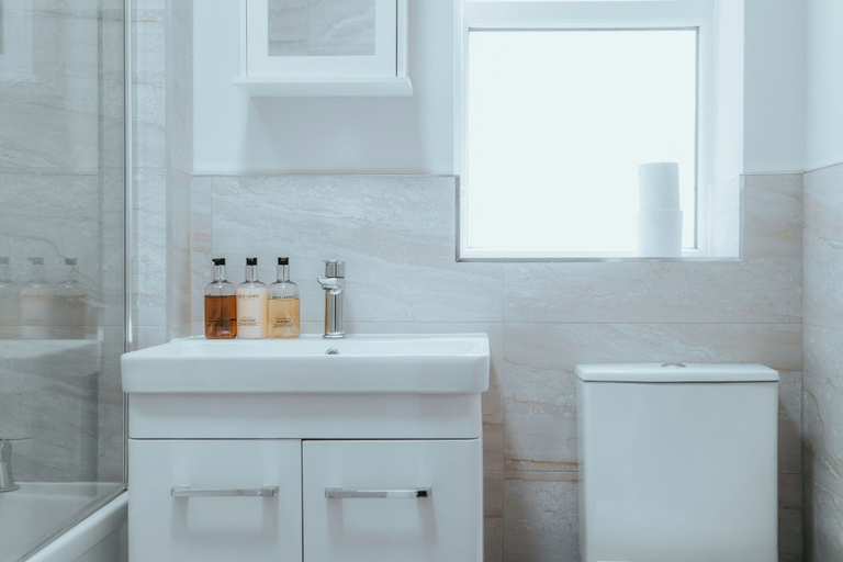 Bathroom, Pontcanna Place by Urban Space, Cardiff