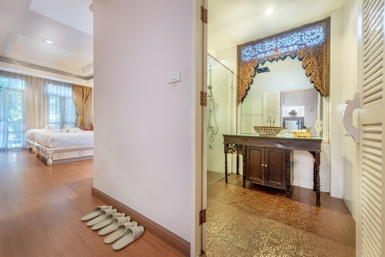 Bedroom 2, SHIN Hotel Chiangmai Gate, Muang Chiang Mai