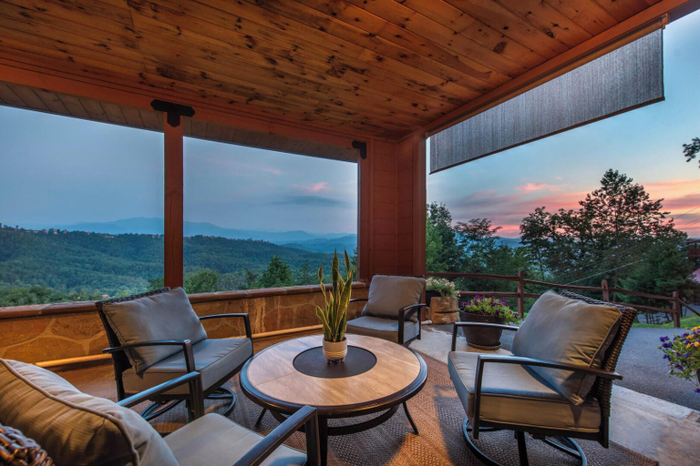 Others 1, Sky High View, Sevier